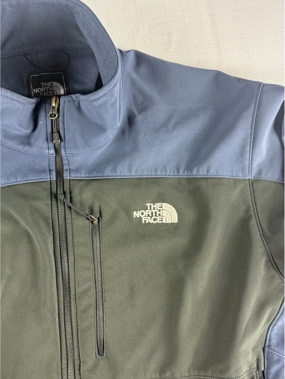 The North Face Men’s XXL Softshell Jacket Black Navy Fleece Lined Full Zip